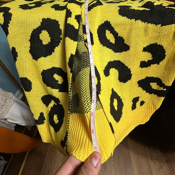 Yellow & black leopard print, open cardigan - Picture 5 of 5